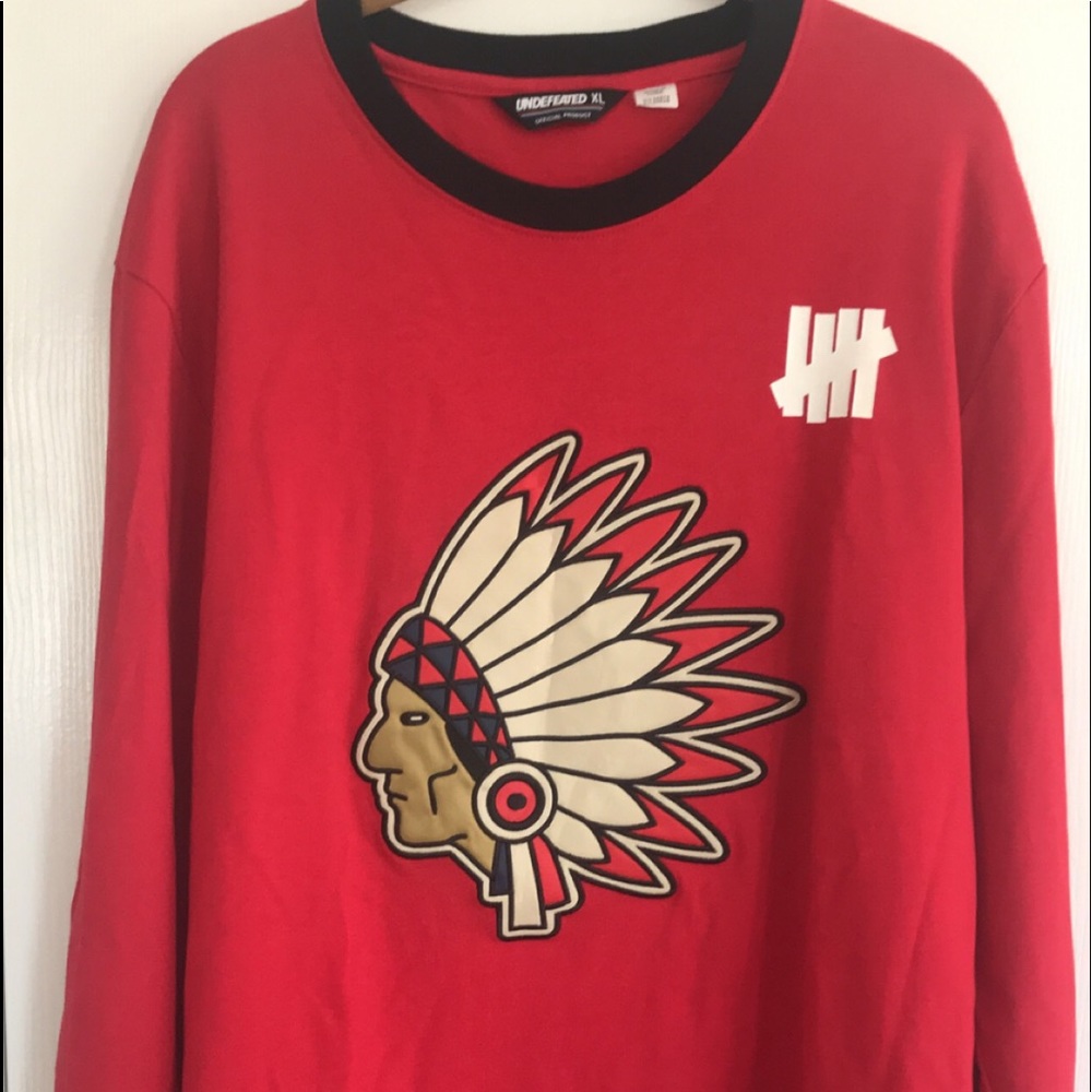 Sweatshirt by Undefeated